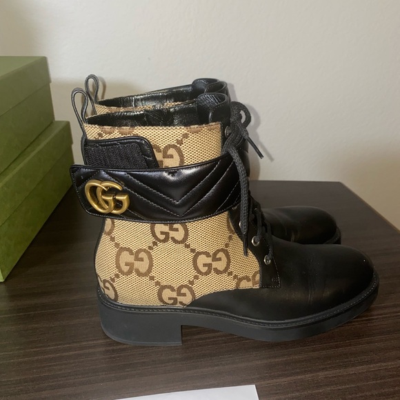 Black and Tan leather Gucci Lace-Up Boots - Picture 5 of 12